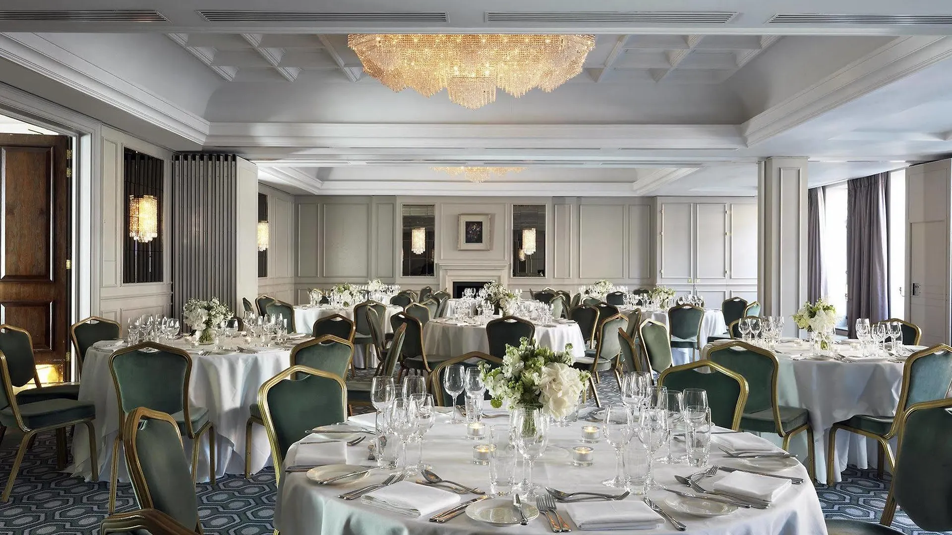 The Westbury Hotel Dublín 5*,